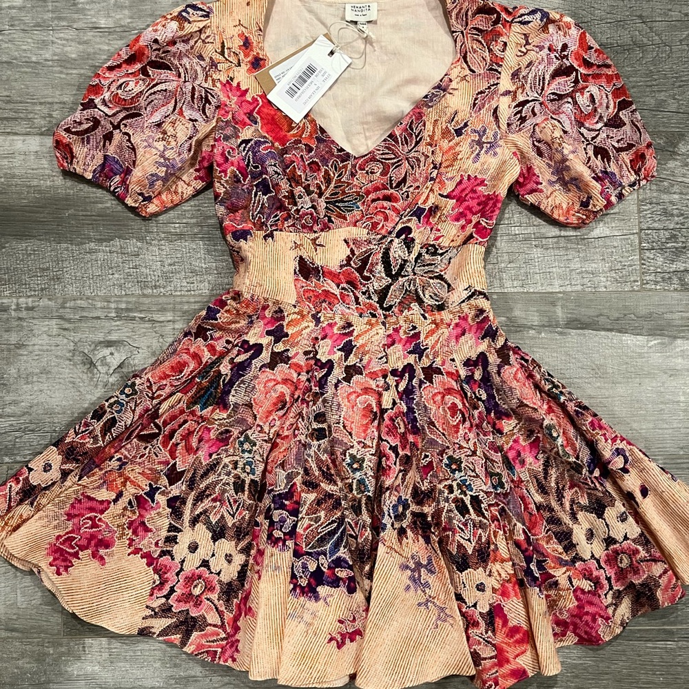NWT Hemant and Nandita mini dress size S